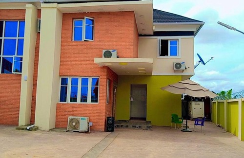 Ibadan Hotel | Chefsplace lounge and pavilion hotel