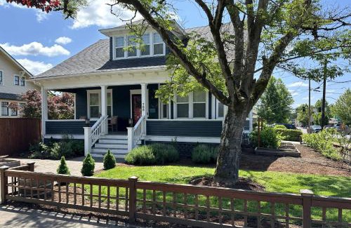Newberg Casa | Chehalem Crest