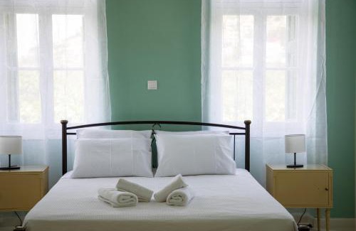 Kontos Apartamento | Cheloni Manor House