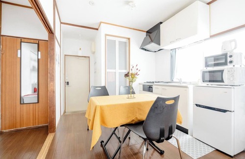 Honmachi Apartamento | Chelsea Hatsudai 201