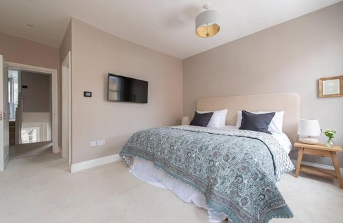South Kensington Apartamento | Chelsea Stunning two Bedroom Townhouse with Airconditioning