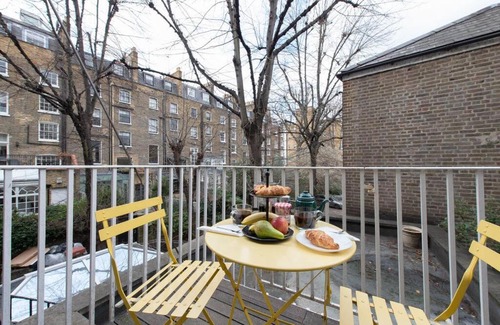 South Kensington Apartamento | Chelsea Stunning two Bedroom Townhouse with Airconditioning
