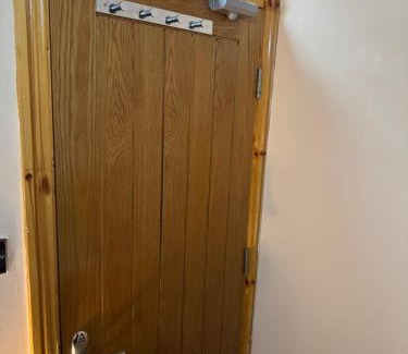 Leyton Apartamento | Chelten Palace