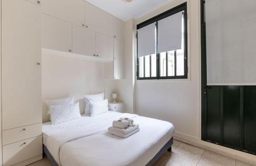 11th Arrondissement Apartamento | Chemin Vert/Voltaire : Charming Apartment 4P