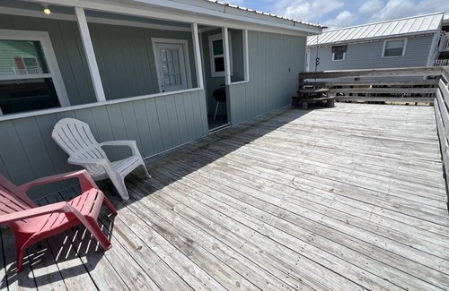 Golden Meadow Casa | Cheniere Landing - Boat Access - Island Realty