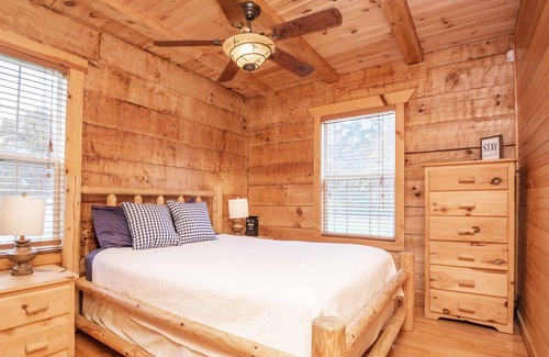 Bean Station Cabina | Cabina frente al lago Cherokee con muelle privado