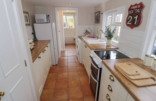Stratford-upon-Avon Cabaña | Cherry Blossom Cottage