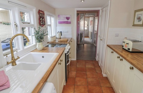 Stratford-upon-Avon Cabaña | Cherry Blossom Cottage