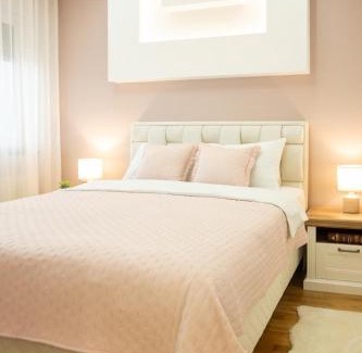 Arandelovac Apartamento | Cherry Lux Apartments