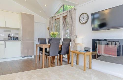 Narberth Casa | Cherry Tree Lodge