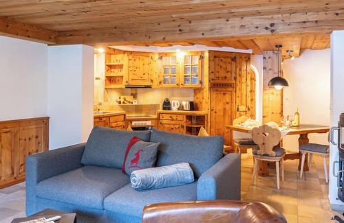 St. Moritz Apartamento | Chesa Anemona al Lej by Interhome