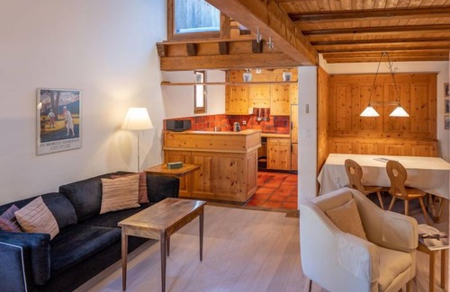 La Punt-Chamues-ch Apartamento | Chesa Cantieni by Interhome