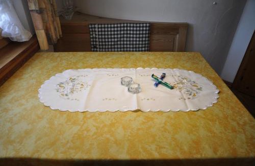 La Punt-Chamues-ch Apartamento | Chesa Viletta