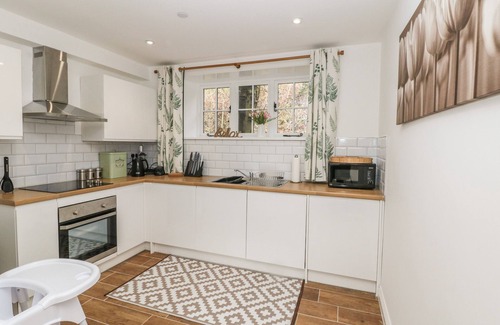 Hoylandswaine Cabaña | Chestnut Cottage