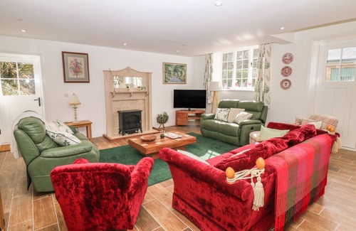 Hoylandswaine Cabaña | Chestnut Cottage