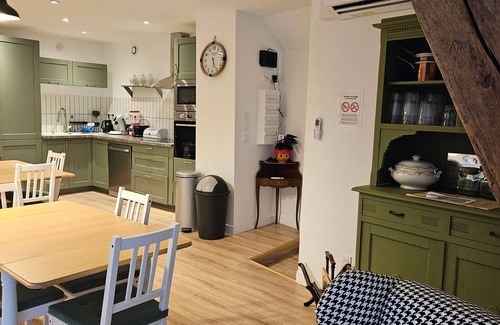 Messas Cama Y Desayuno | Habitación Cheverny: Casa de huéspedes con piscina climatizada y desayuno incluido
