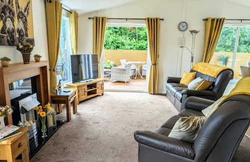 Morpeth Chalet De Esquí | Cheviot Luxury Lodge: un albergue con capacidad para 6 personas en 3 habitaciones