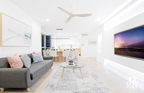 Surfers Paradise Apartamento | Chevron Renaissance by Vaun