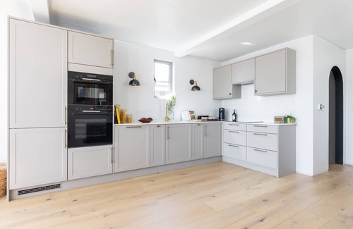 Chelsea Riverside Apartamento | Cheyne Walk Houseboat by onefinestay