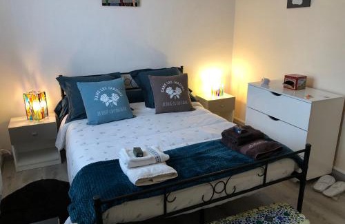 Doue-la-Fontaine Cama Y Desayuno | « Chez Annie »