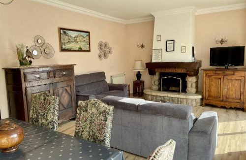 Onet-le-Chateau Casa | Chez BON ET MONE