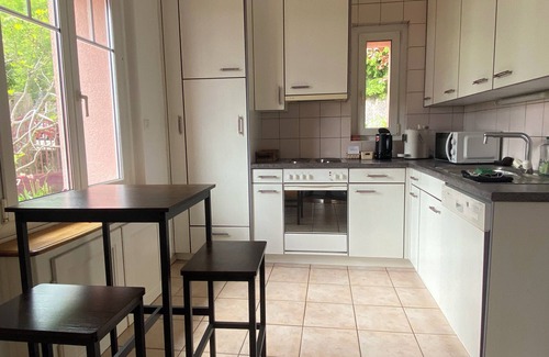 Neuchatel Apartamento | Chez Carole - Appartement Meublé Pour Séjours de Court et Moyen Terme