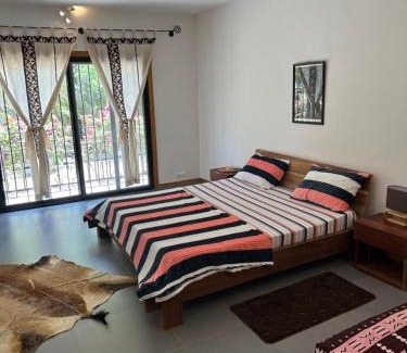 St. Louis Villa | Chez Diarra