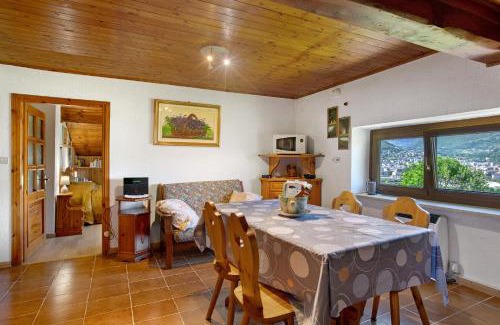 Pont Suaz Apartamento | Chez Emilia Mansarda