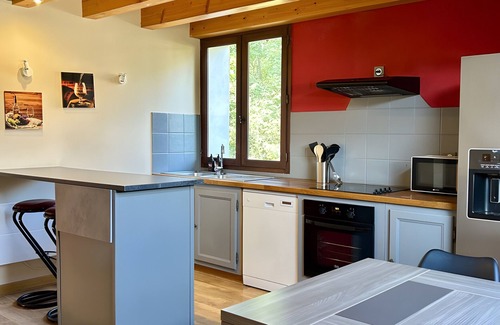 Saint-Pierre-d'Albigny Apartamento | Chez fred 201 - parking wifi- clg savoie