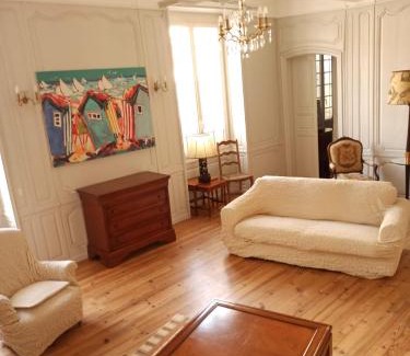Mirande Apartamento | Chez Irène