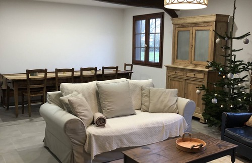 Haucourt Casa | Chez Jeanne, Maison Avec Jardin Pour 7 Personnes à la Campagne