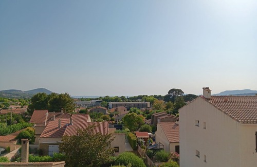Saint-Cyr-sur-Mer Apartamento | Chez karynette type3 close to all amenities where it is good to live, quiet.