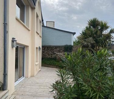 Loguivy Casa | Chez Mado et Marcel