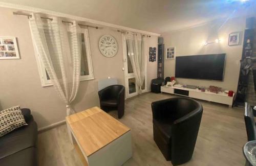 Villeparisis Casa | Chez Manu Meublé de tourisme 2 étoiles pour 6 personnes - 3 chambres