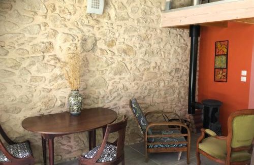 Pujols-sur-Ciron Apartamento | Chez Marie et Jean nature calme terrasse parking