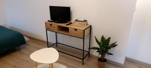 Laval Apartamento | Chez Mathilde, studio sur Laval