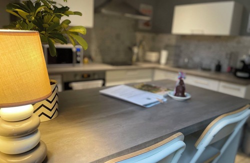 Montreuil-sur-Mer Apartamento | Chez Matt & Clem : Gite au Coeur de Montreuil
