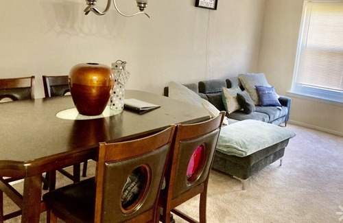 Bensalem Apartamento | Chez Moi- 2 bedroom NEAR parx casino