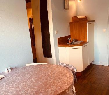 Chalvignac Casa | Chez Parentous Aynes 4pers, Gorges de la Dordogne