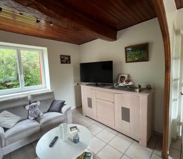 Saint-Jean-de-Thurigneux Casa | Chez Paul