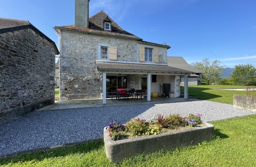 Asson Casa | Chez Zézé - Asson - Gîte