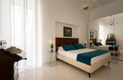 San Ferdinando Apartamento | Chiaia Luxury Apartment