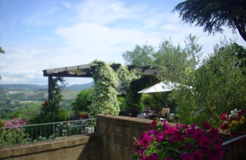 Orvieto Cama Y Desayuno | Chiara e Benedetta Villa degli Ulivi