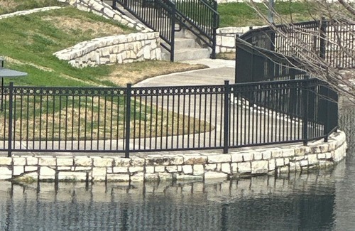 George Bush Park/Eldridge Apartamento | Chic 1-BDRM Apt. with fitness RM and AC in vibrant Area-Pool community- Parking.