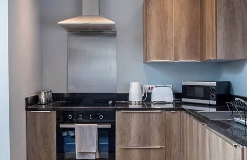 Sheffield Apartamento | Chic 1BR Loft in Kelham Island | Walk to Pubs & Cafés
