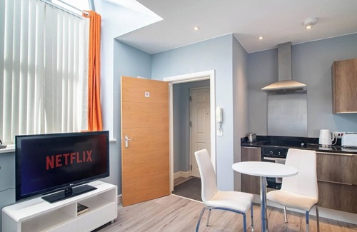 Sheffield Apartamento | Chic 1BR Loft in Kelham Island | Walk to Pubs & Cafés