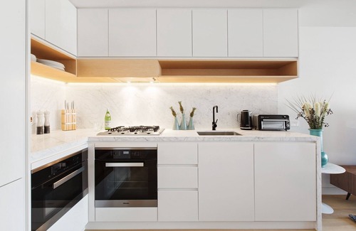 Malvern Apartamento | Chic 1-Bed with a Sleek Balcony near Shops