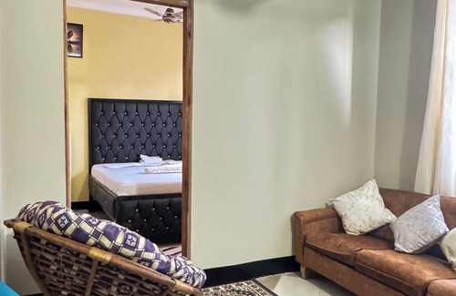 Dar es Salaam Apartamento | Chic 1-bedroom apartment in amazing Dar es Salaam with WiFi, fitness room