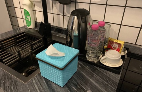Phnom Penh City Centre Apartamento | Chic 1-bedroom apartment with AC, WiFi in awesome Phnom Penh