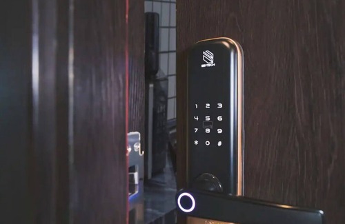 Phnom Penh City Centre Apartamento | Chic 1-bedroom apartment with AC, WiFi in awesome Phnom Penh